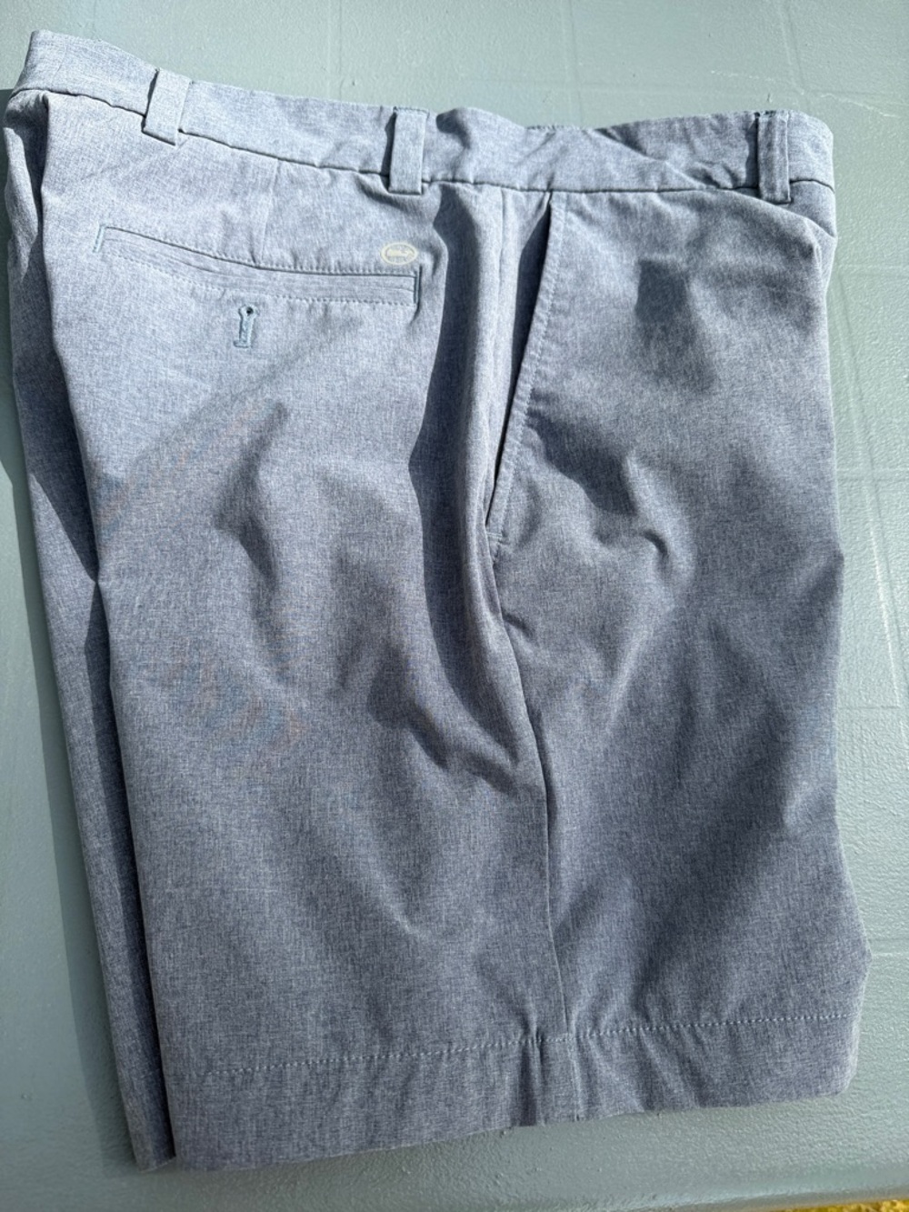 Vineyard Vines Men’s Flat Front Shorts - Light Gray